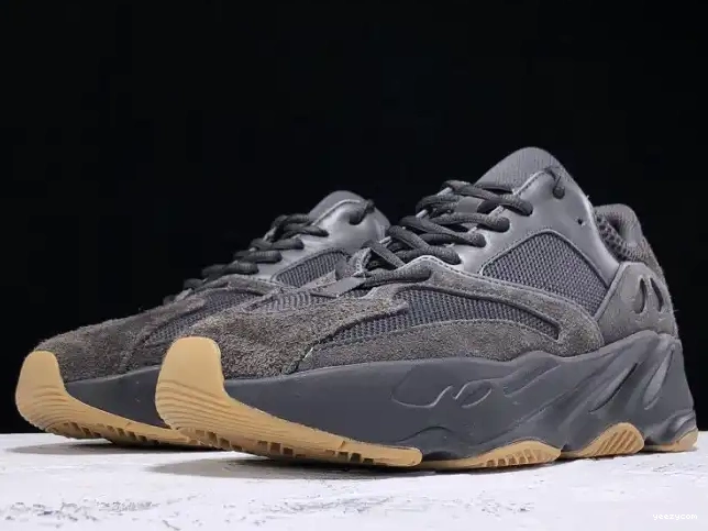 FV5304 Yeezy 700 Boost Utility Black Adidas 0701